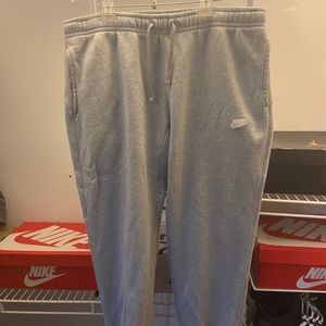 Nike club fleece sweatpants